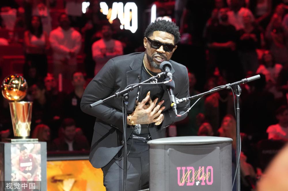 足坛产生深 足坛产生深