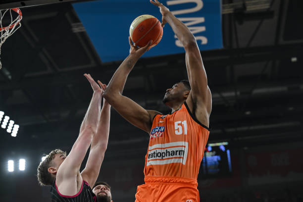 射出一个现 射出一个现