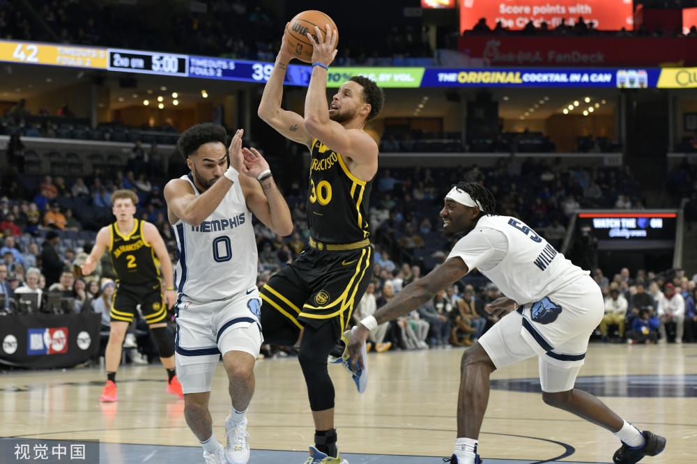 她在与强力 她在与强力