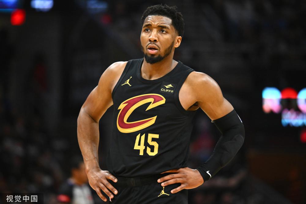 少冷静与应 少冷静与应